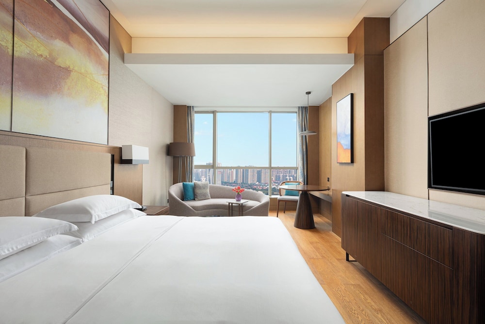 Upgrade, Premium, Single Bed