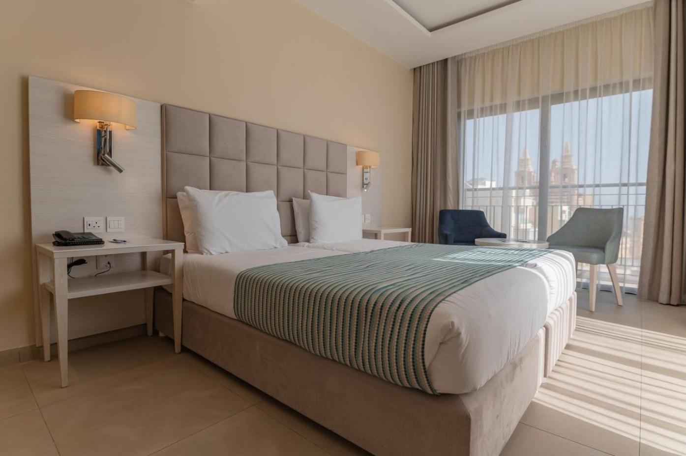 Double Room with Balcony