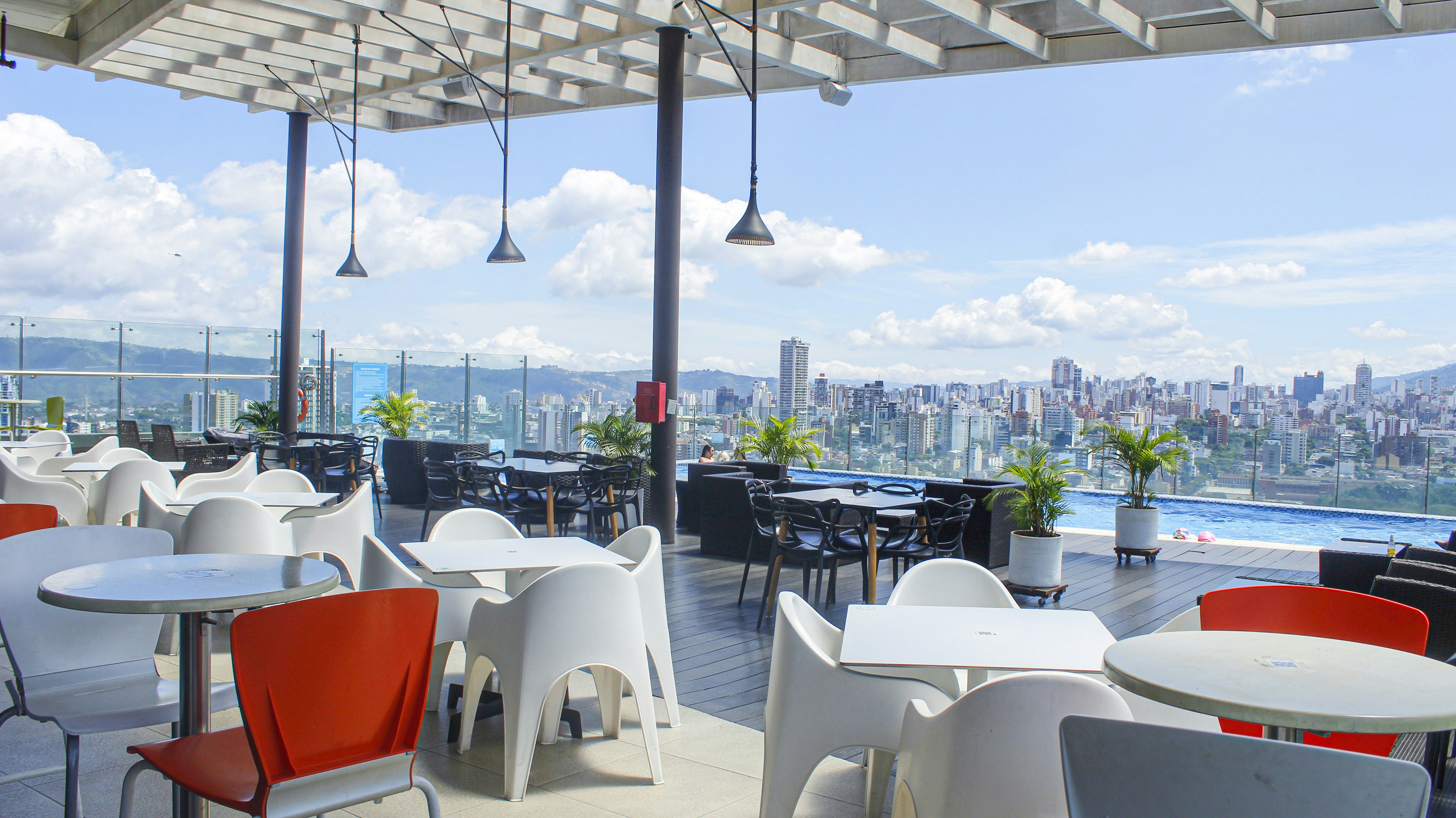 Holiday Inn Bucaramanga Cacique 54/74