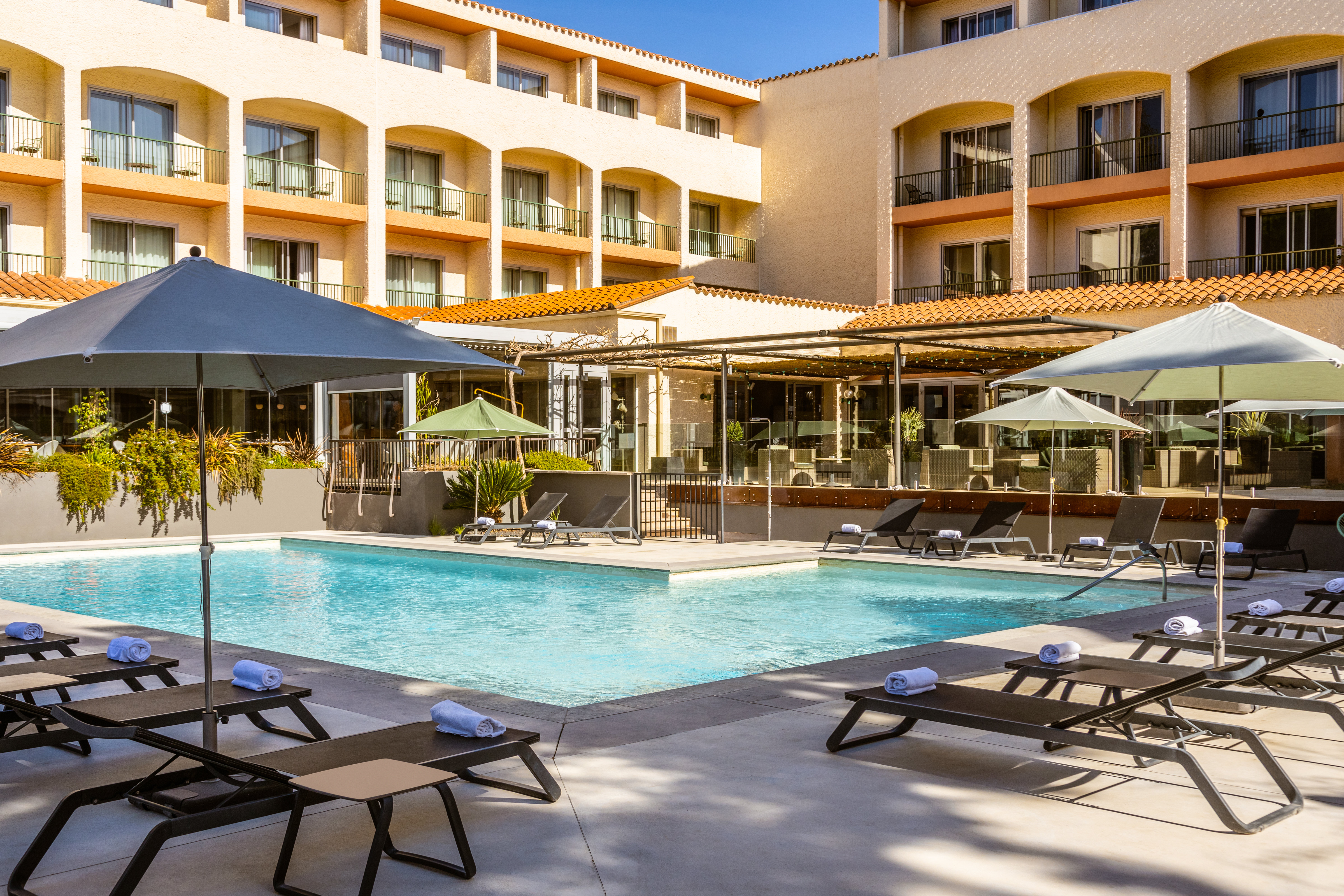 Holiday Inn Perpignan 72/75