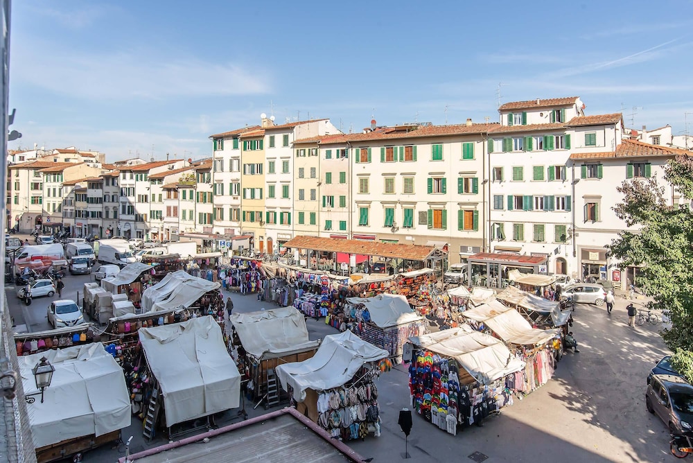 Il Mercato Centrale B&B 38/44
