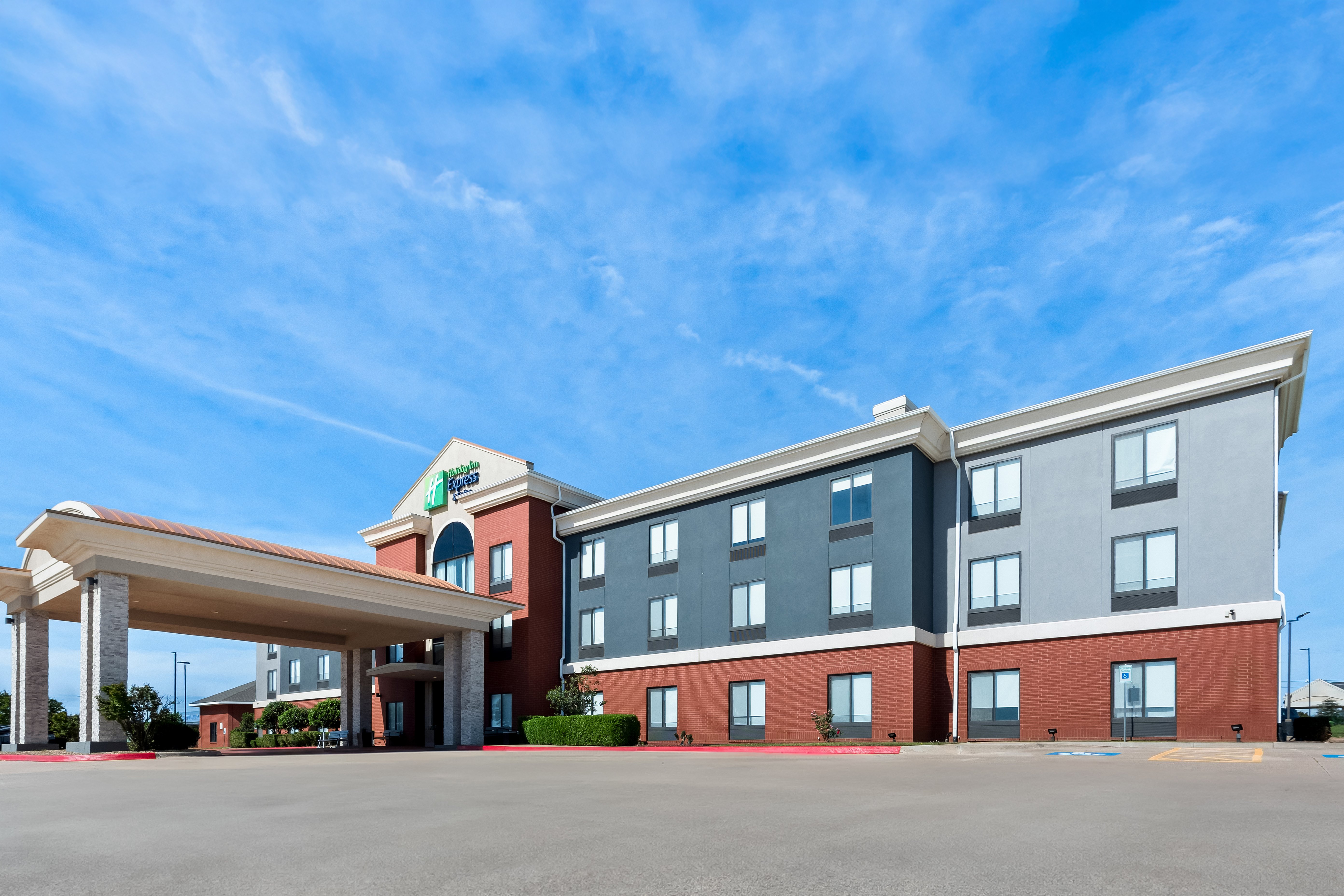 Holiday Inn Express Hotel Suites Perry 4/42