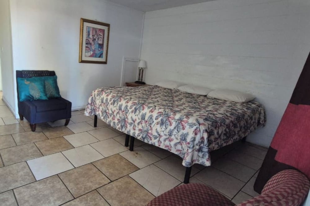 Arrow Motel by OYO Near Downtown 21/49