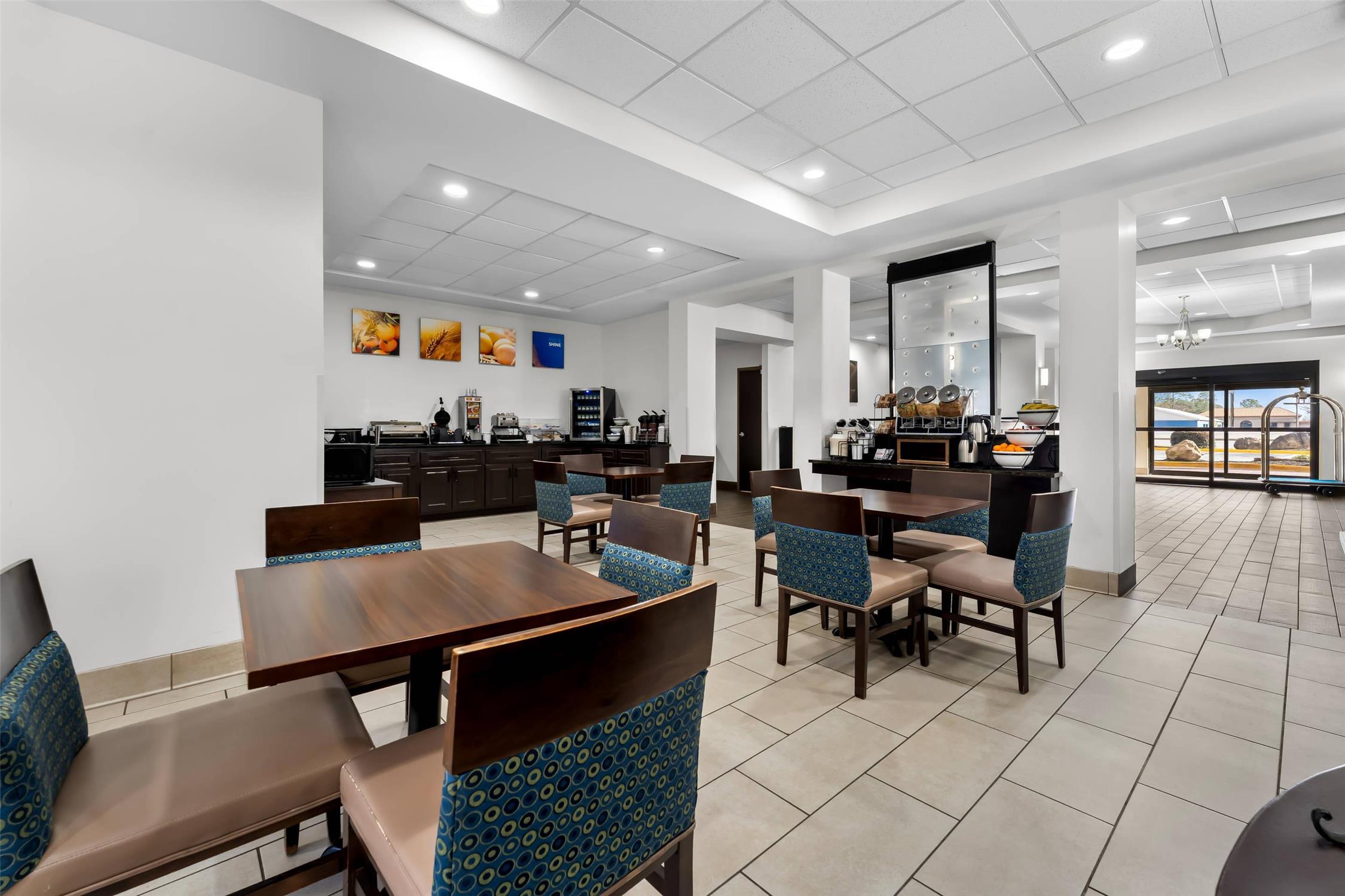 Comfort Inn & Suites Augusta West Near Fort Gordon 37/49