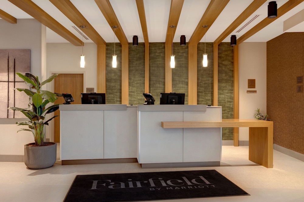 Fairfield Inn & Suites Minneapolis Downtown 2/28