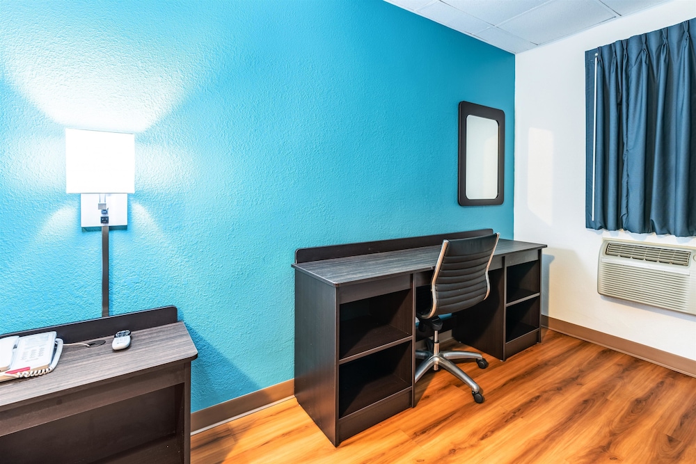 Motel6 Elmsford, NY - White Plains 28/50