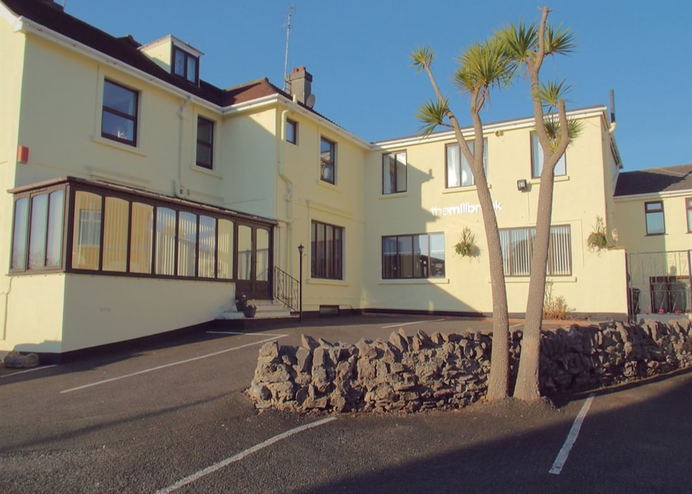 The Millbrook B & B 48/50