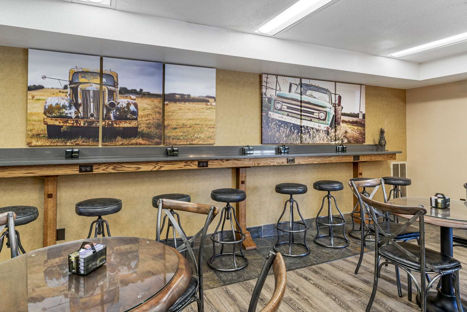 Best Western Rory & Ryan Inns 37/47