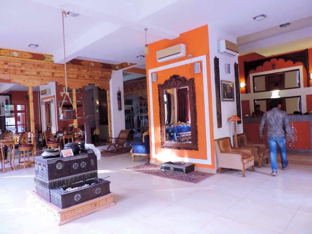 Grand Himalaya 26/50