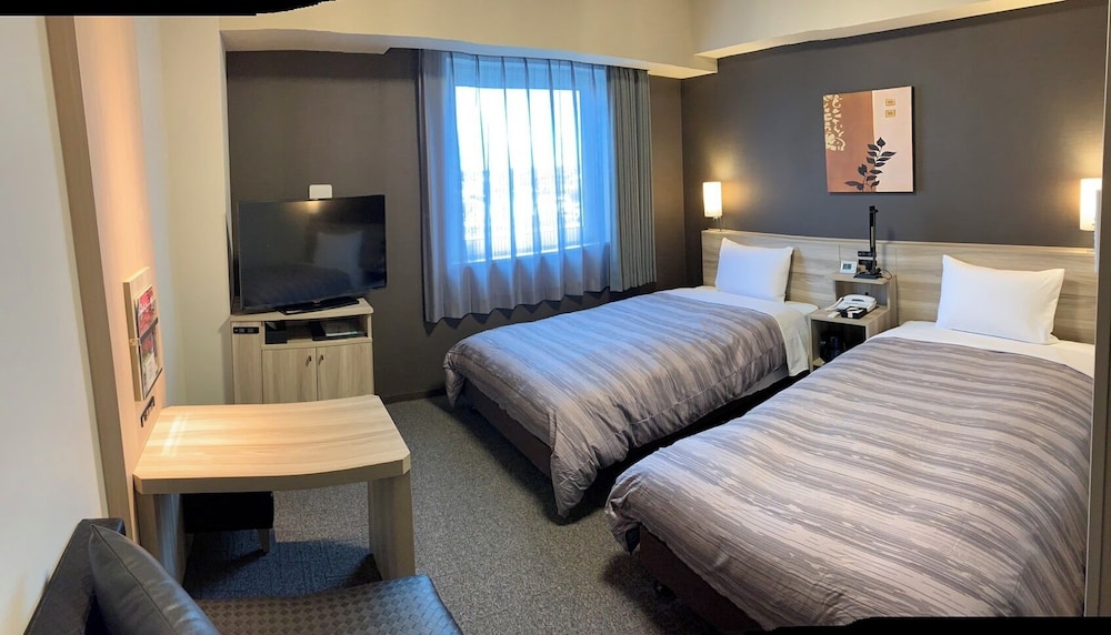 Room, Twin Beds