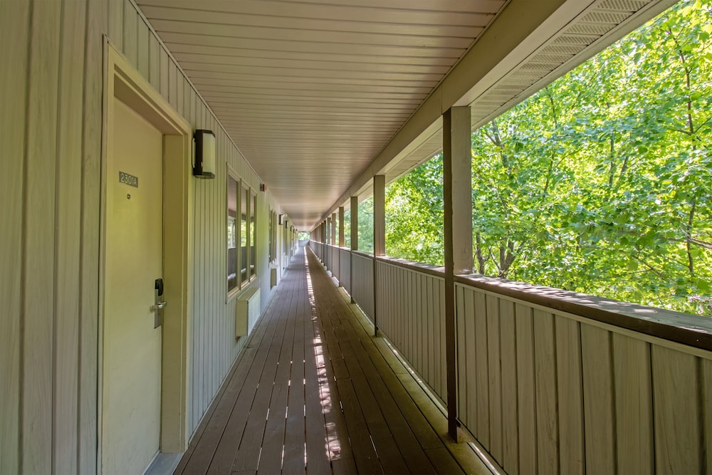 Mountain Villa With Waterpark, Golf, Skiing, Wine Tour Access and More! Massanuttens Shenandoah Vil 22/49