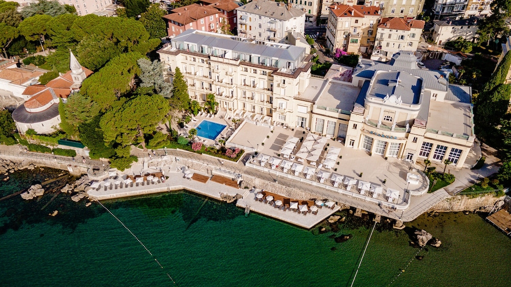 Hotel Kvarner in OPATIJA