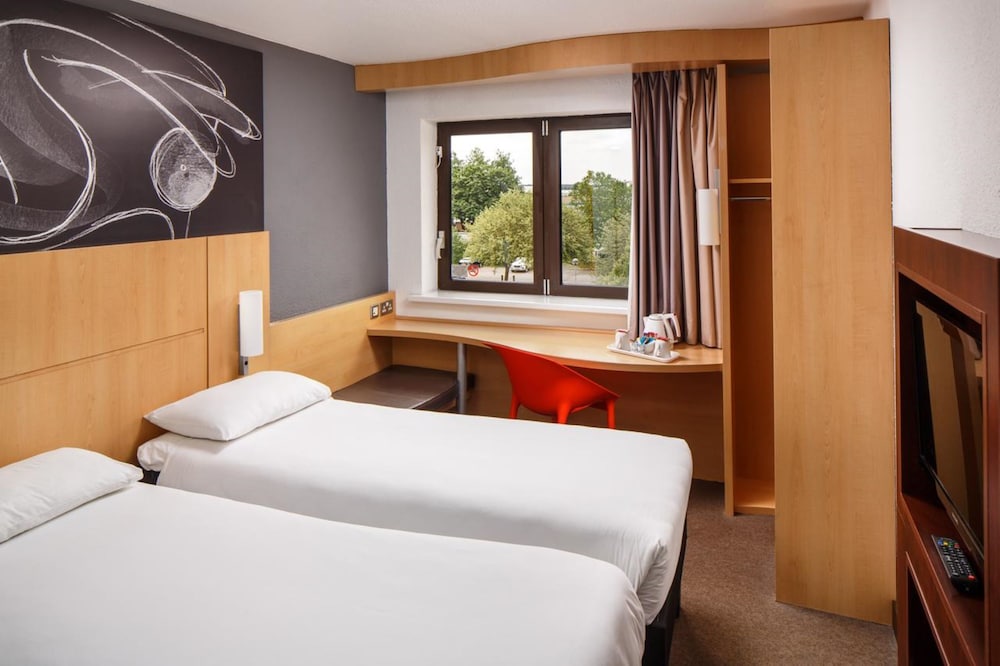 IBIS SOUTHAMPTON CENTRE 9/61