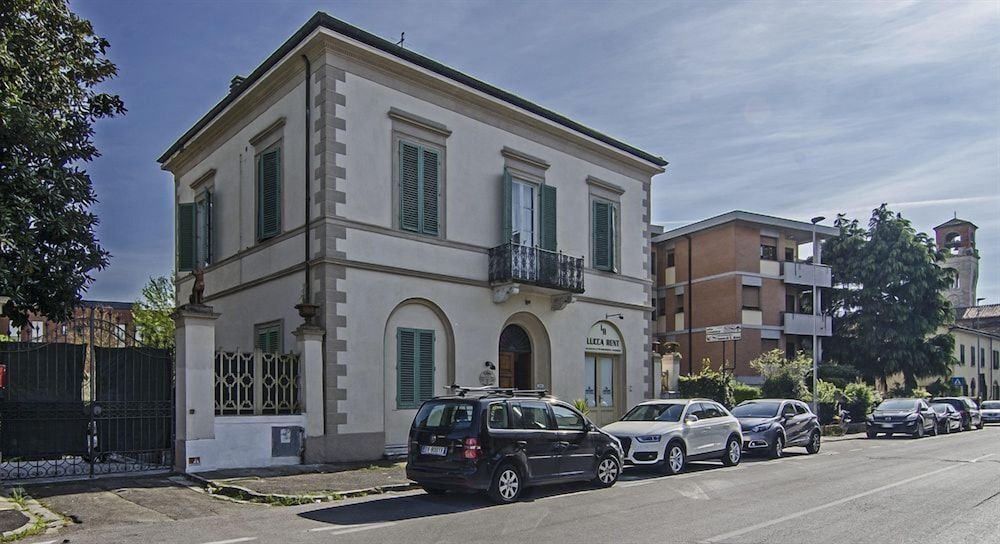 Lucca Relais 43/50