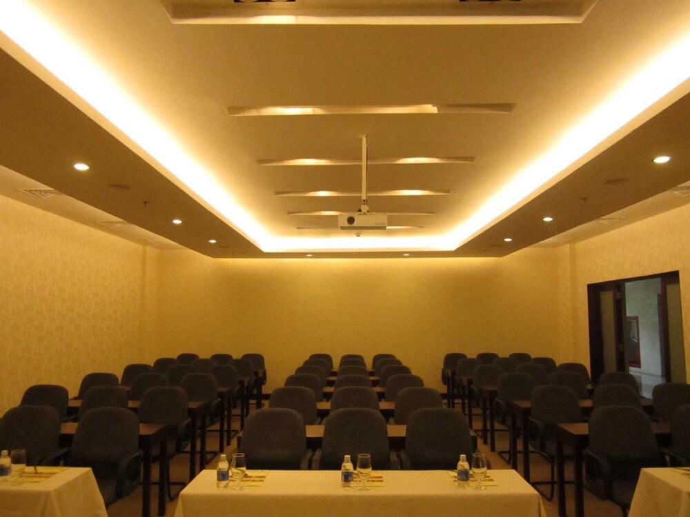 Saigon Ban Me Hotel 52/59