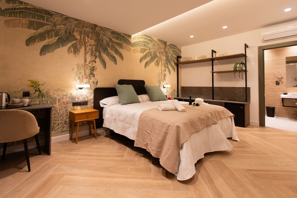 Boutique Rooms Playa Burriana 38/70