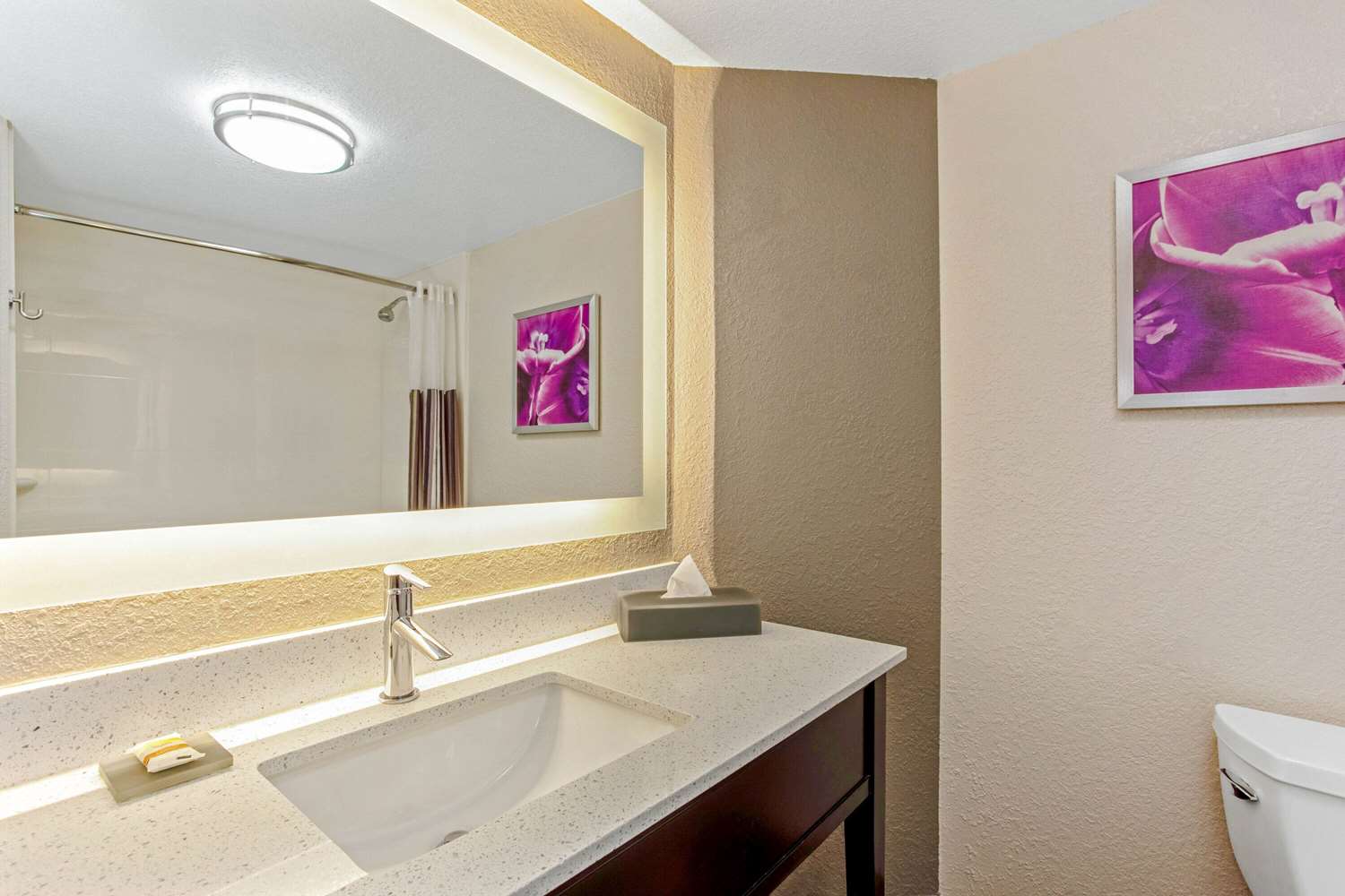 La Quinta Inn Suites Panama City 44/45
