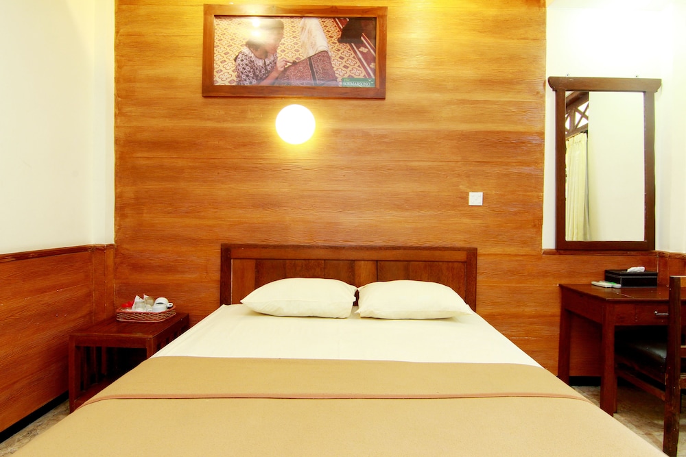 The Soemarsono Hotel 17/36