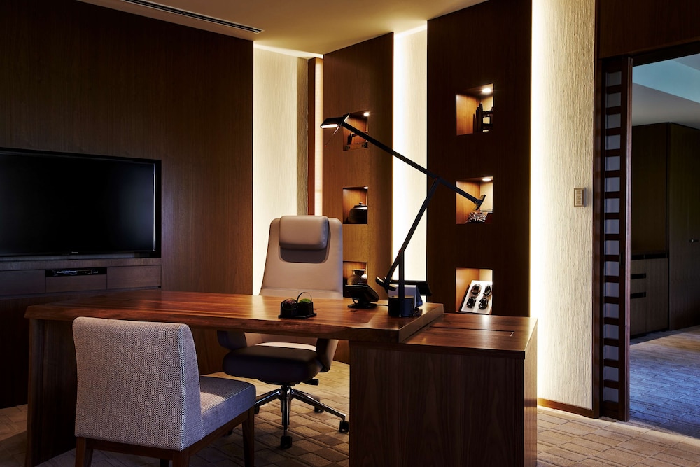 HYATT REGENCY KYOTO 64/72