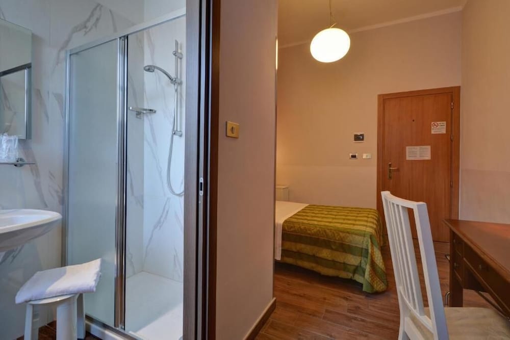Hotel Universo 35/36