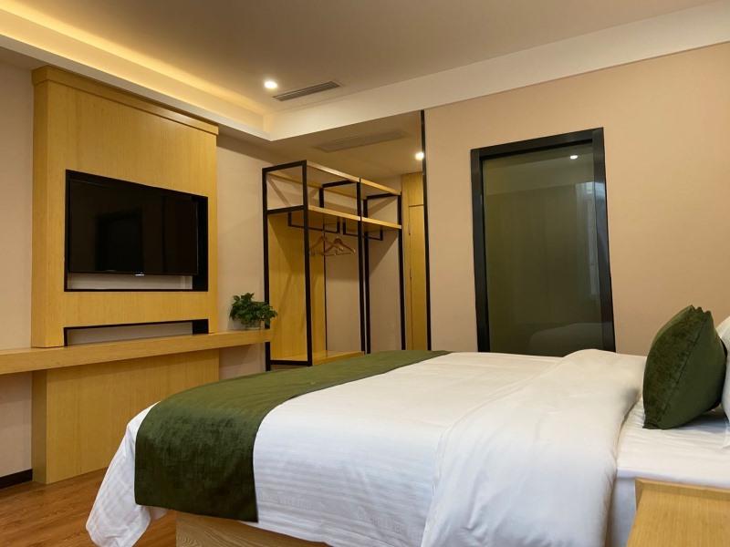 GreenTree Inn Changzhou Zouqu Town Tai fu Times Square Zhenzhong Road Express Hotel 9/23