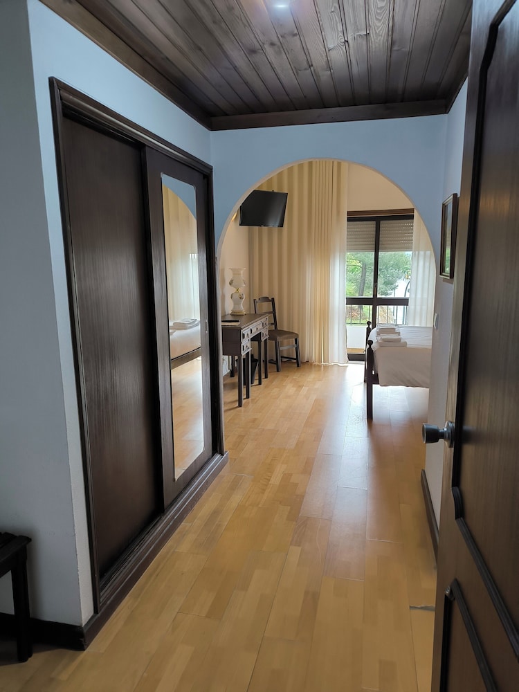 HOTEL MIRA SERRA 4/48