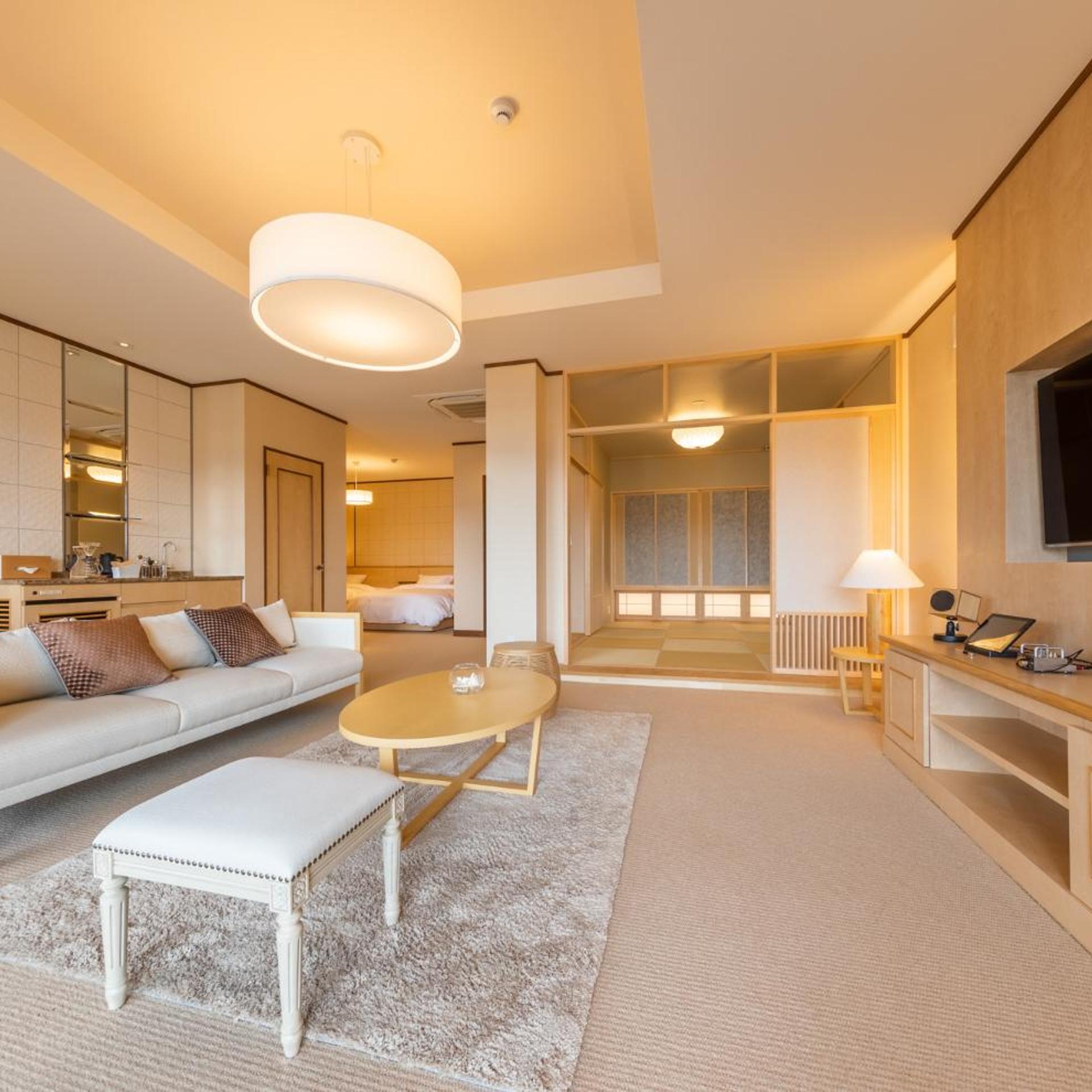 Katakura Silk Hotel 32/43