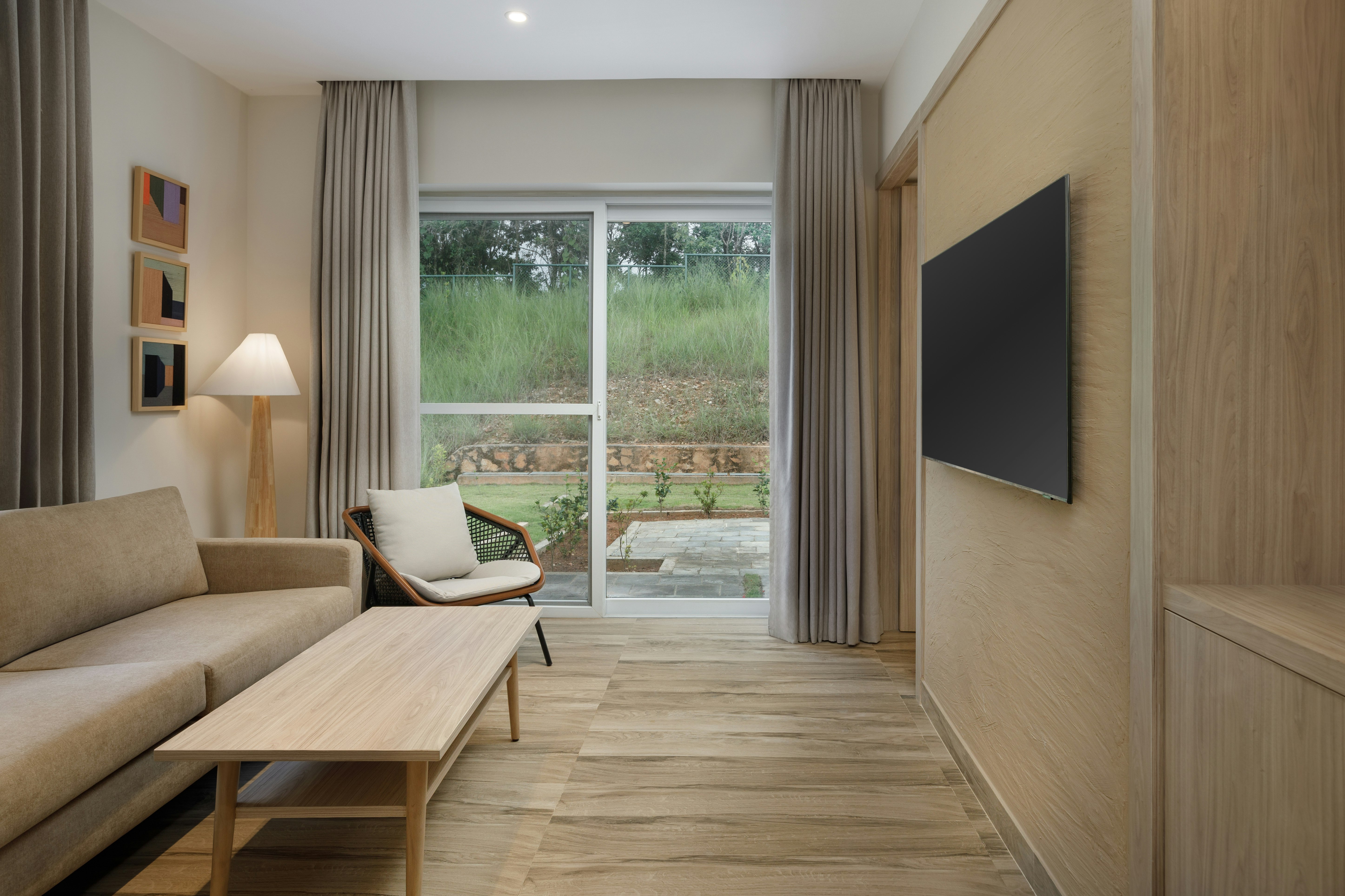 Himalayan Hideaway Resort Pokhara, The Centara Collection 34/62