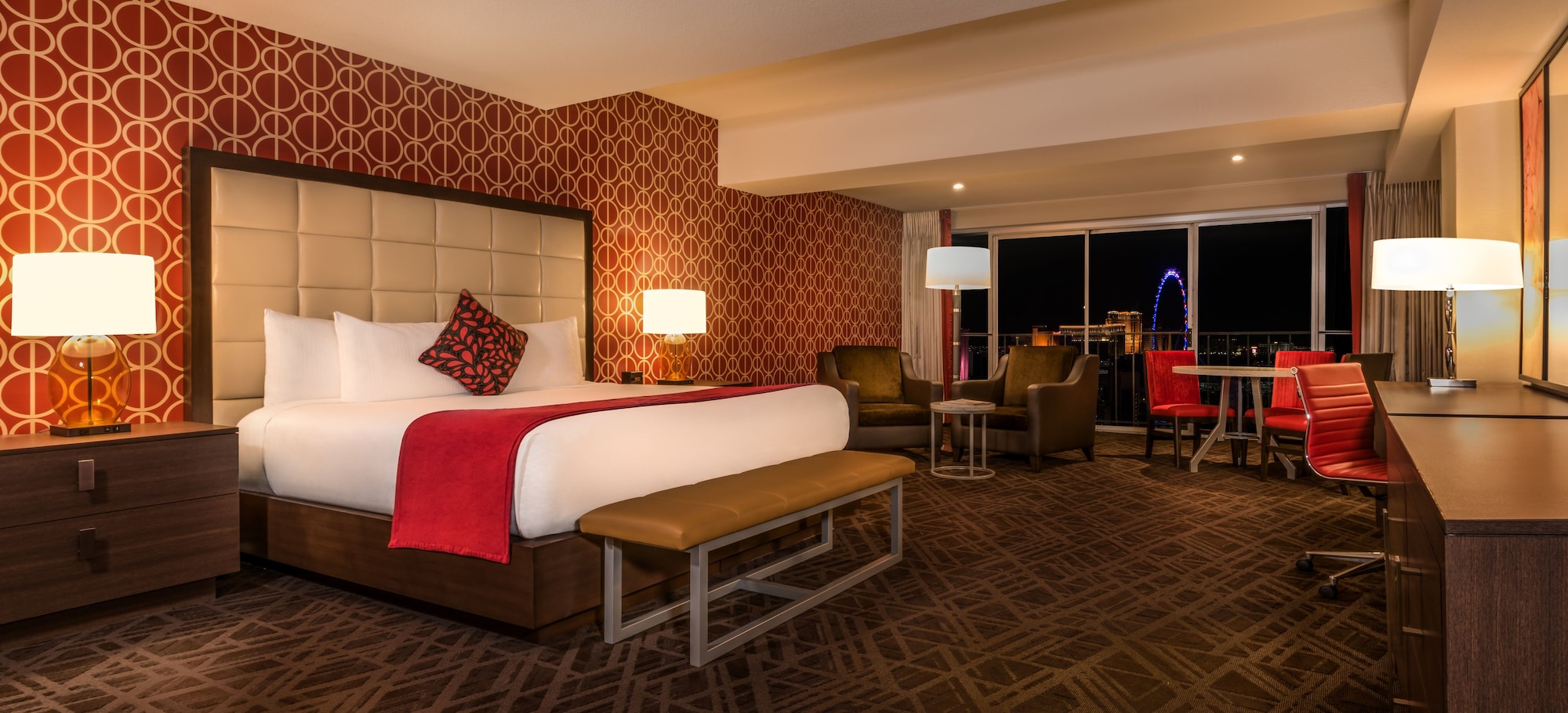 RESORT, KING BED