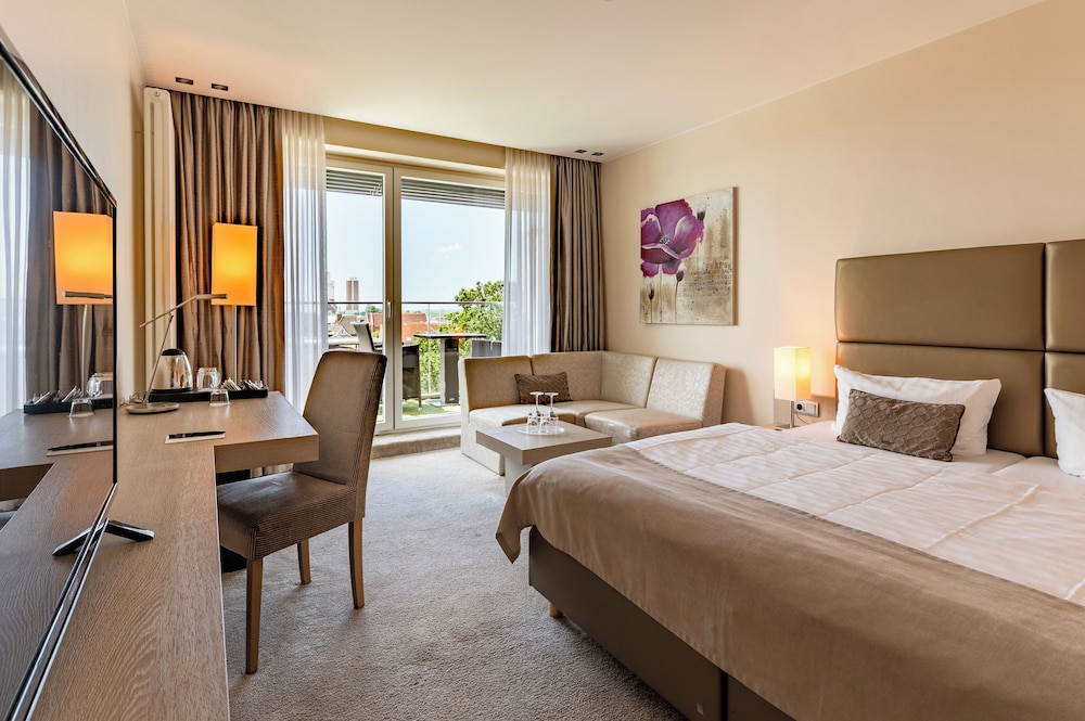Superior, Double Bed, Forest View, Balcony