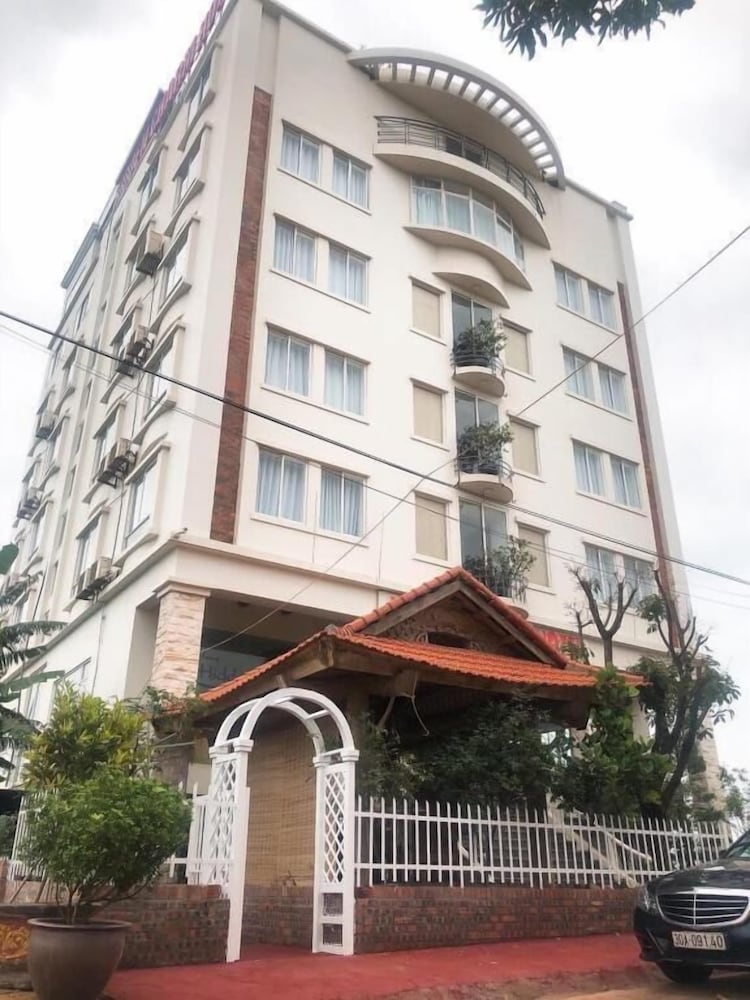 Hidden Charm Hotel 3/50
