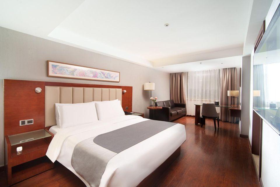 Yitel Collection (Chengdu Wuhou Temple Orthopaedics Hospital Subway Station Branch) 9/22