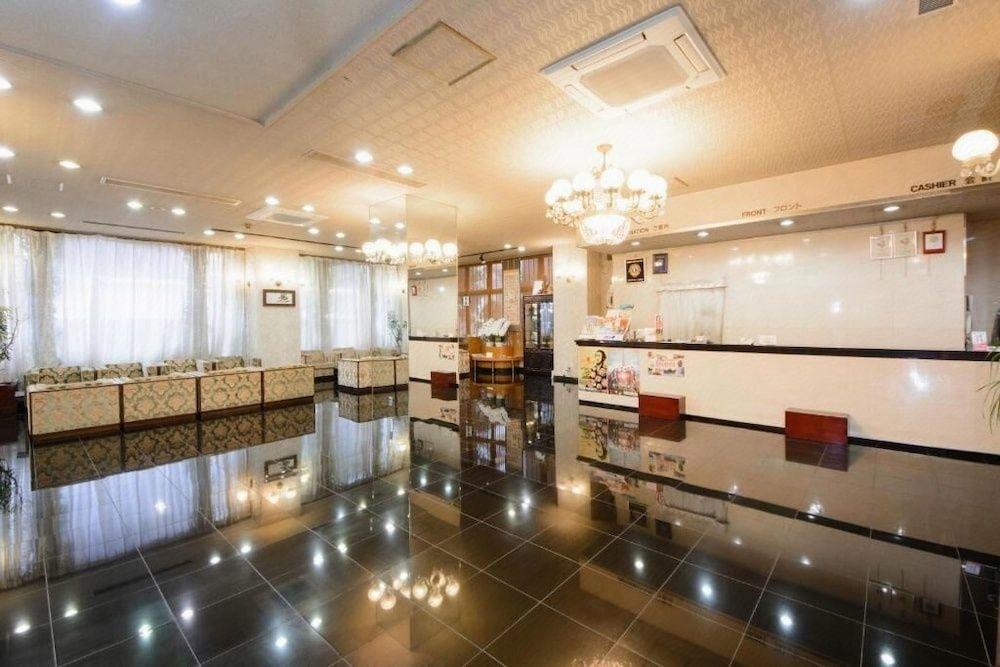 Kochi Business Hotel Bekkan 14/16