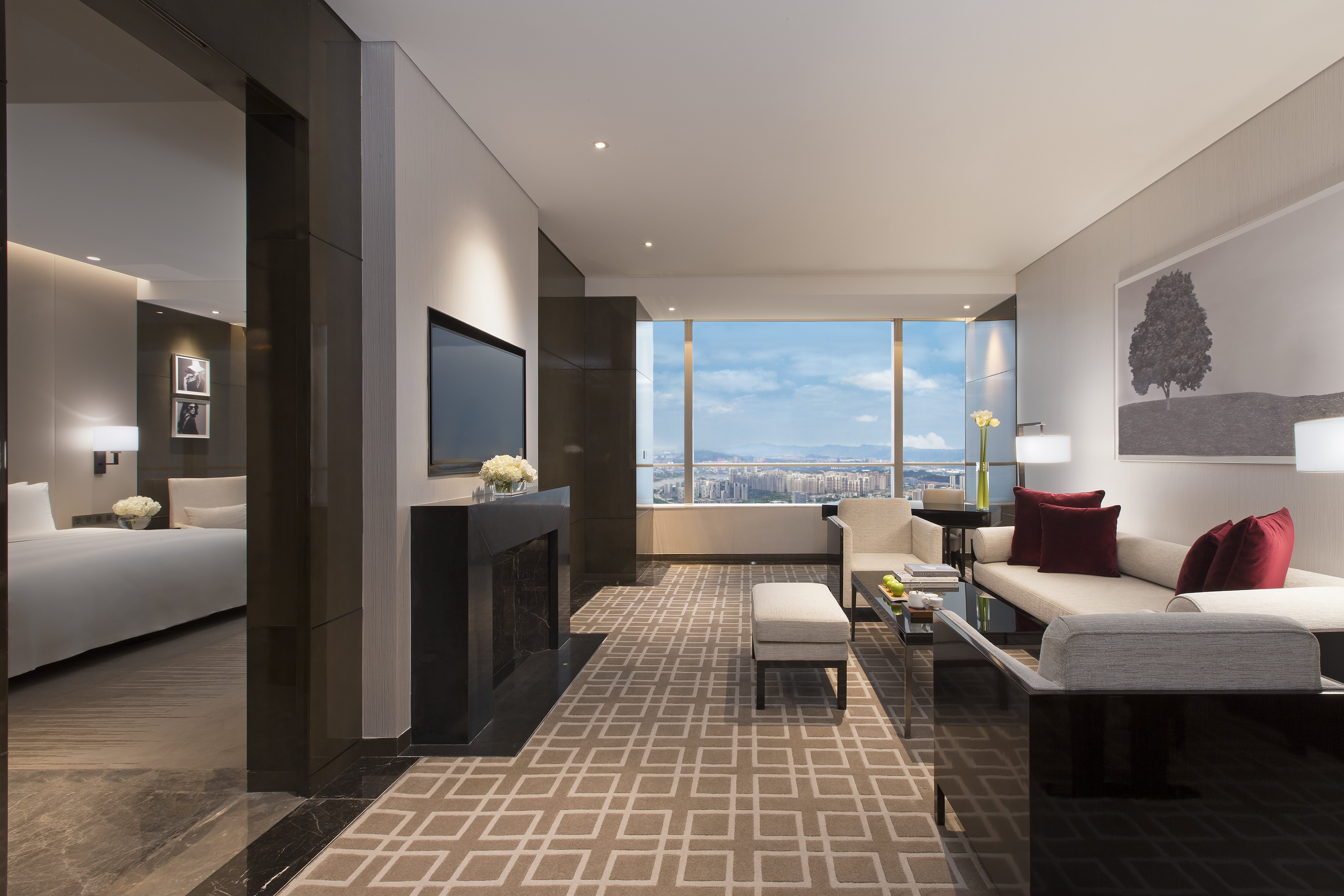 Explorer, Suite, King Bed