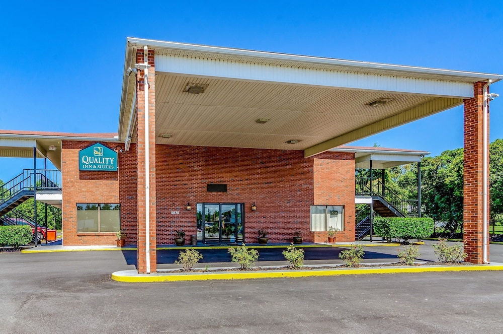 Quality Inn & Suites Creedmor - Butner 1/39