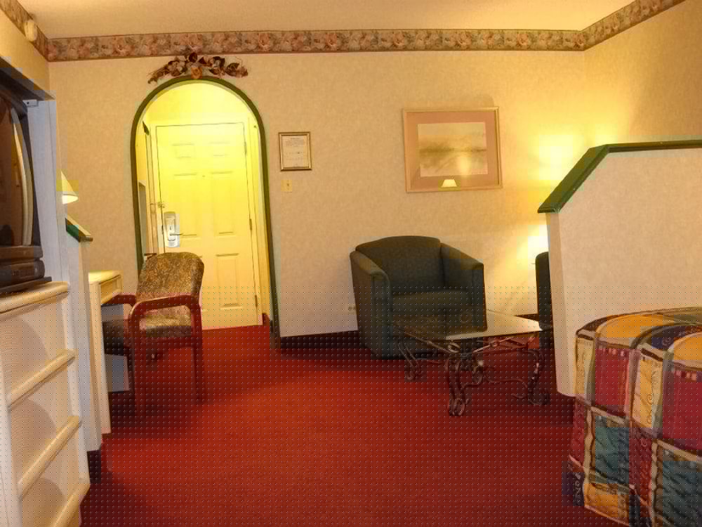 O Hare Inn & Suites 23/43
