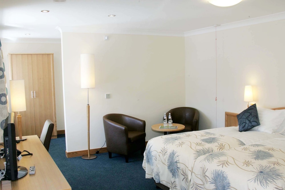 Woodland Bay Hotel 13/50