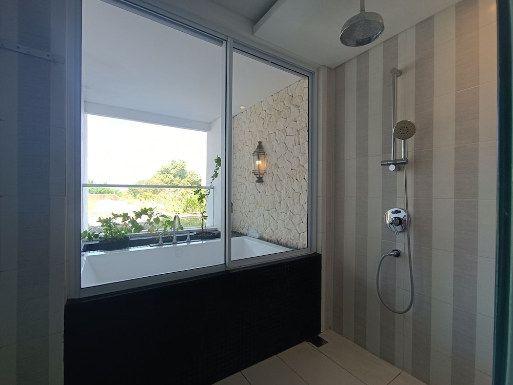 Benoa Sea Suites and Villas 11/70