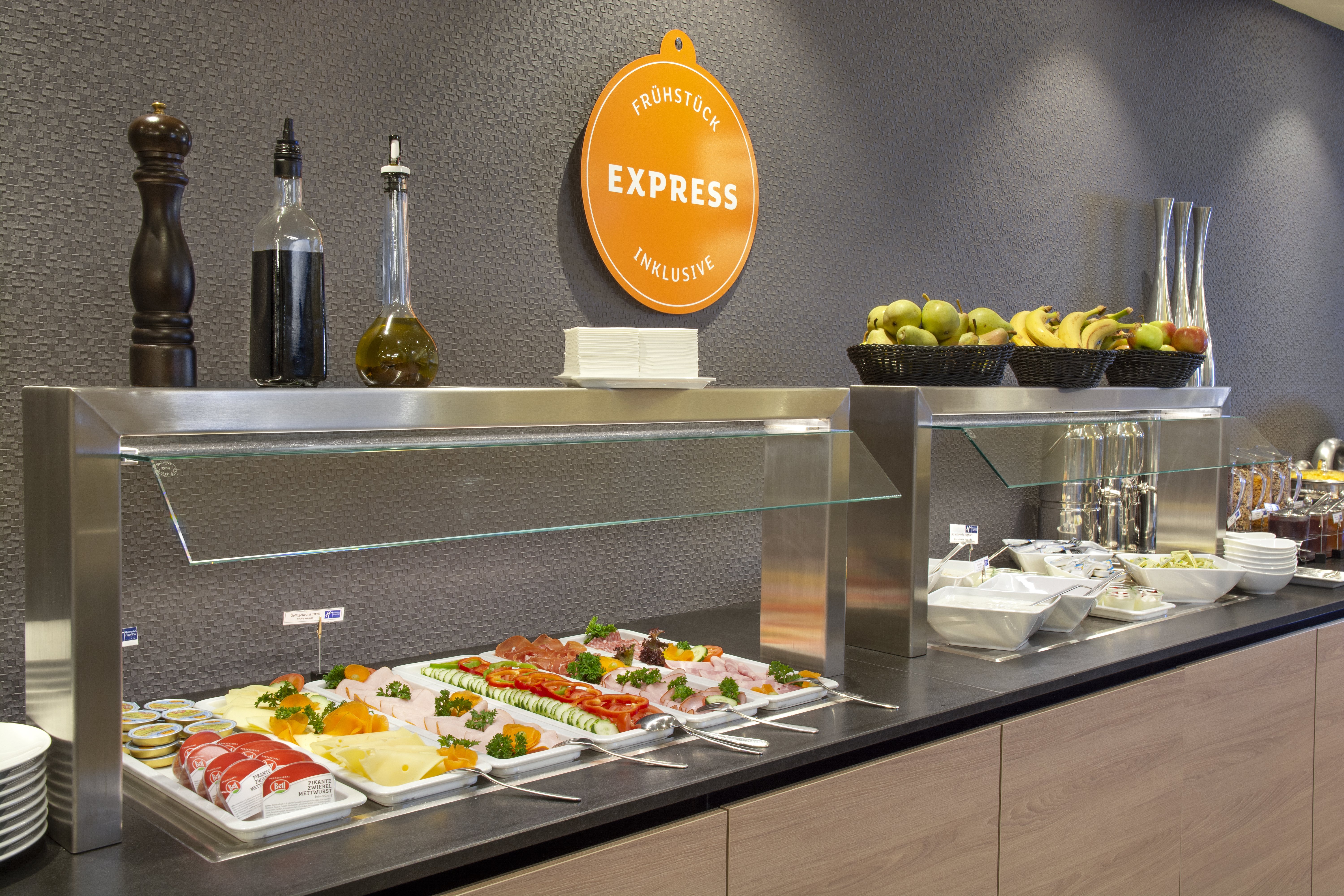 Holiday Inn Express KARLSRUHE CITY PARK 5/26
