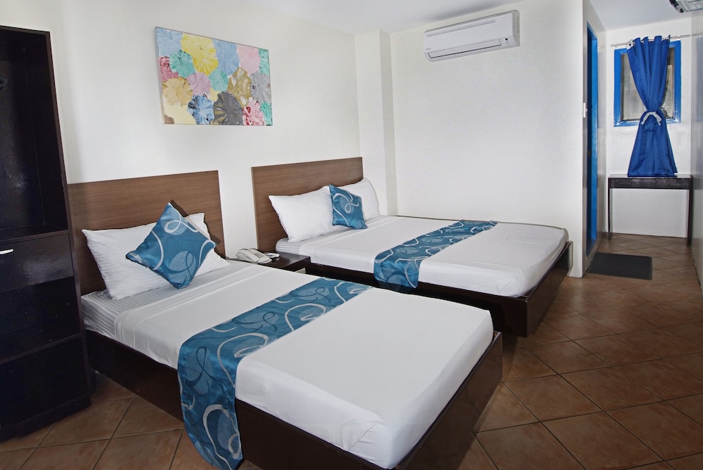 Skyblue Hotel 18/41