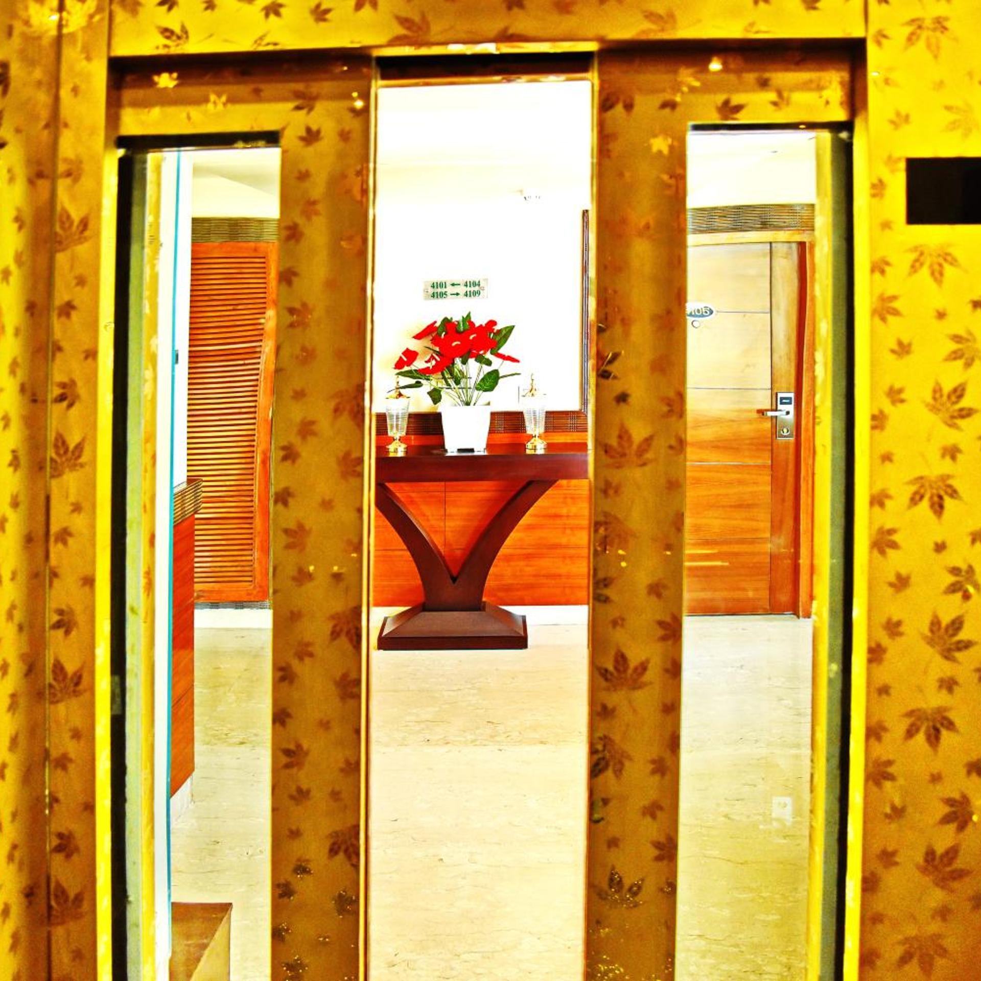 Regenta Central Point Srinagar 25/50
