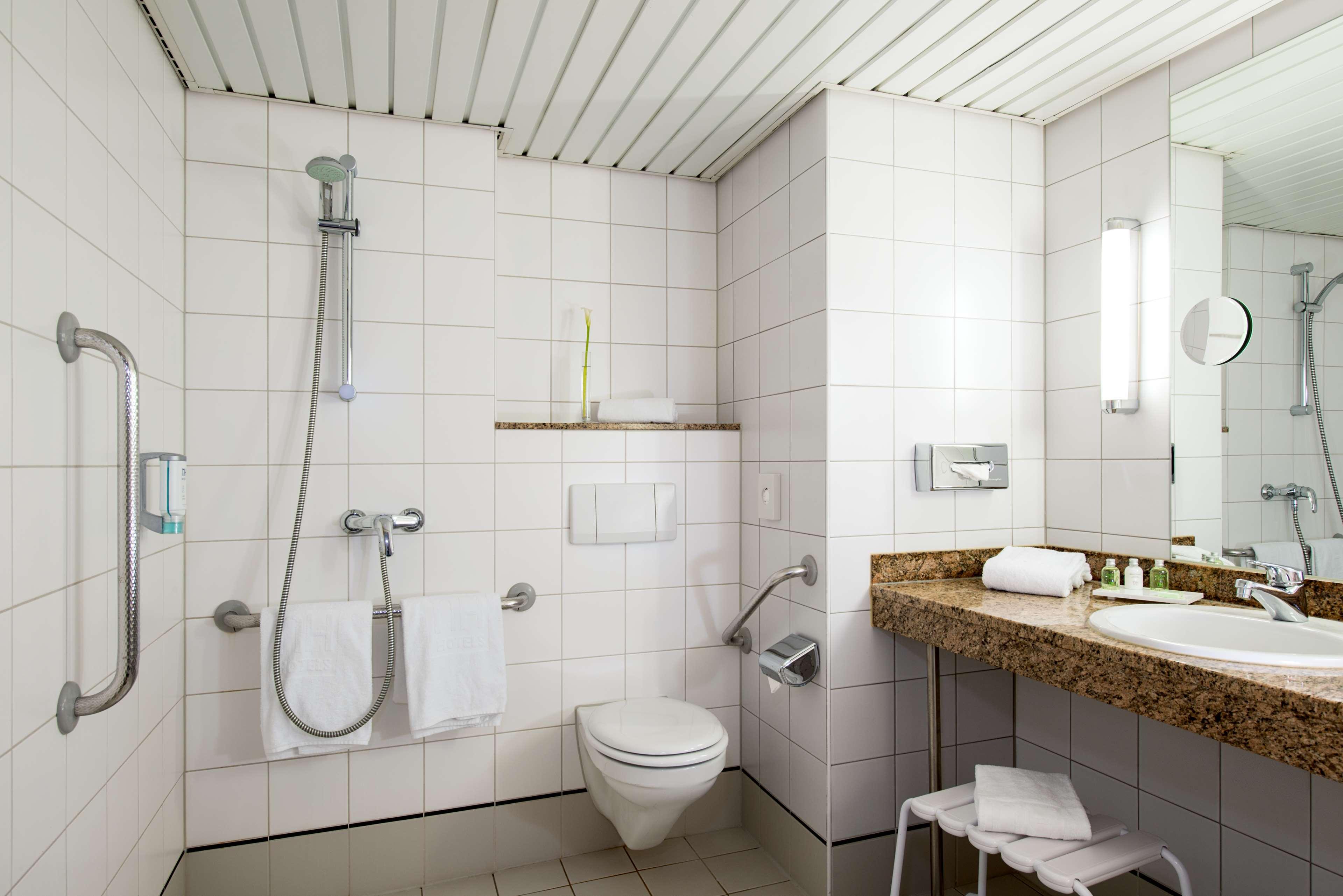 غرفة كومفورت رباعية، Best Western Conference Airporthotel Frankfurt-Moerfelden 2/4