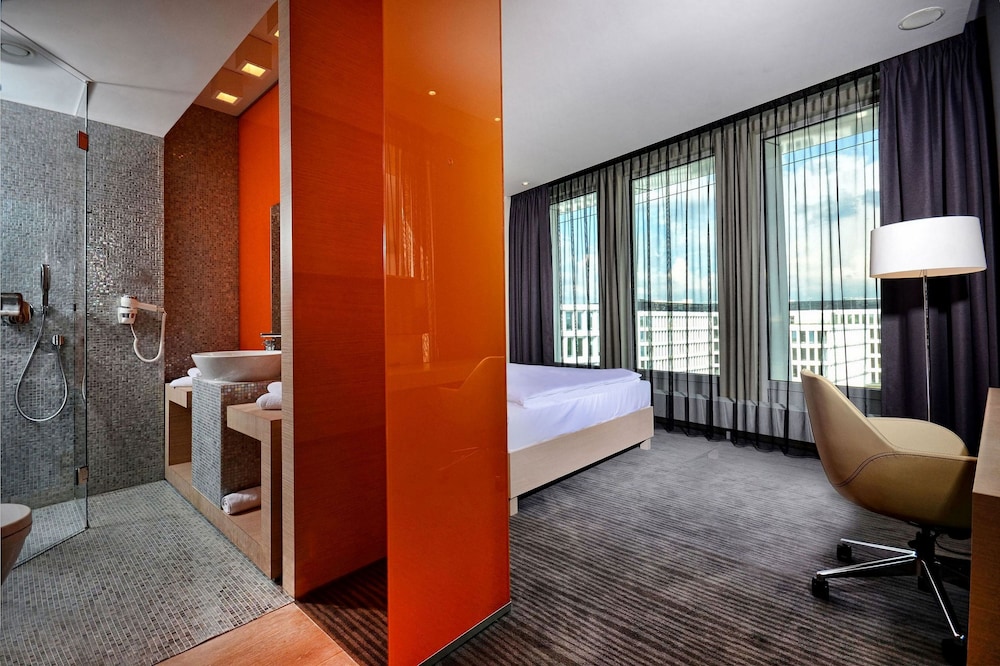 SOUND GARDEN HOTEL AIRPORT 13/38