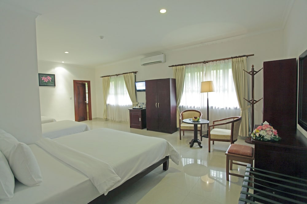 SOKHALAY ANGKOR INN 6/35