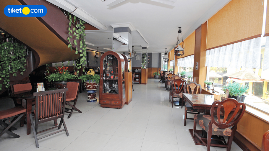 Hotel Benua Bandung 9/11
