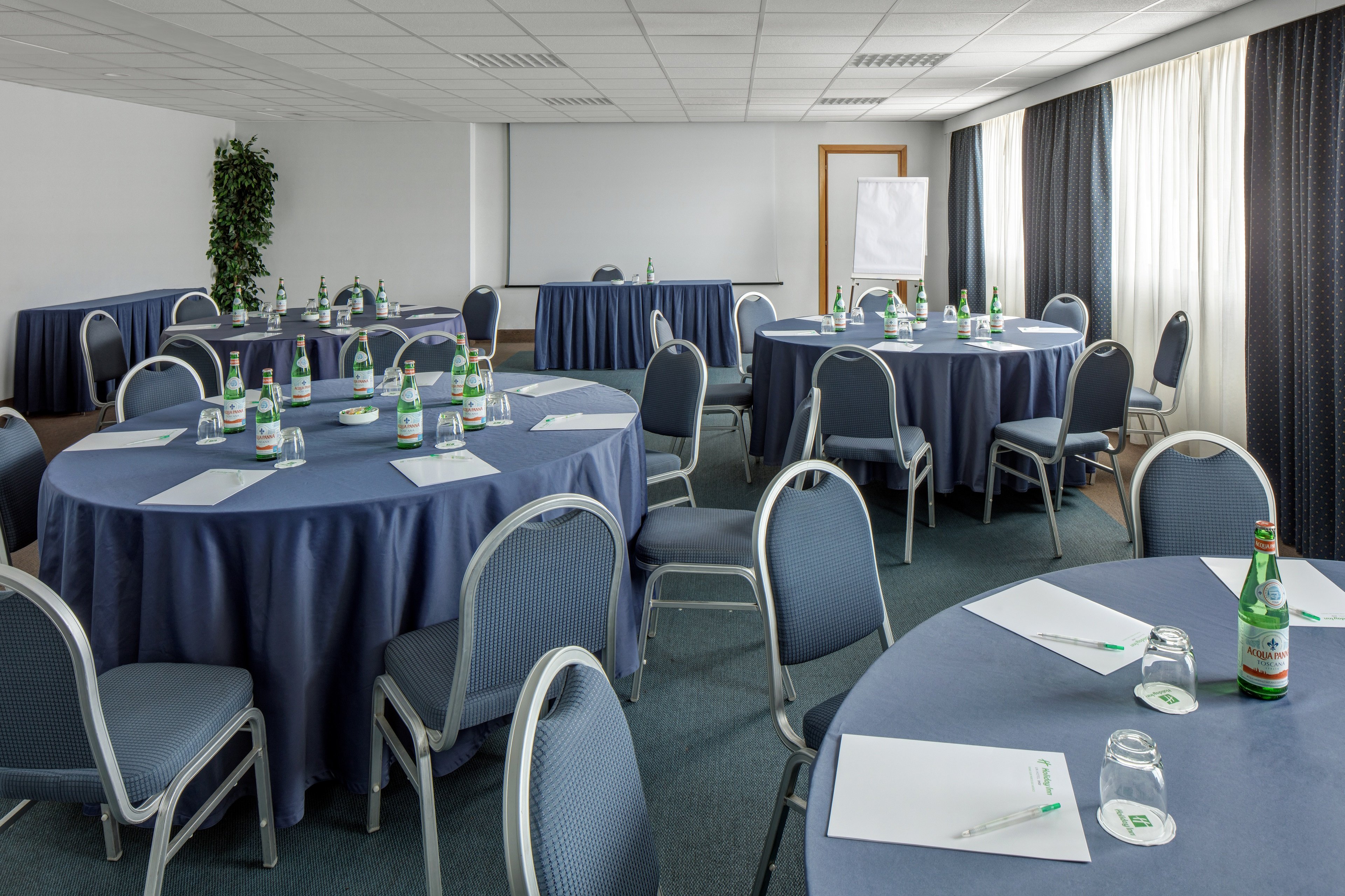Holiday Inn Rome Eur Parco Dei Medici 69/77