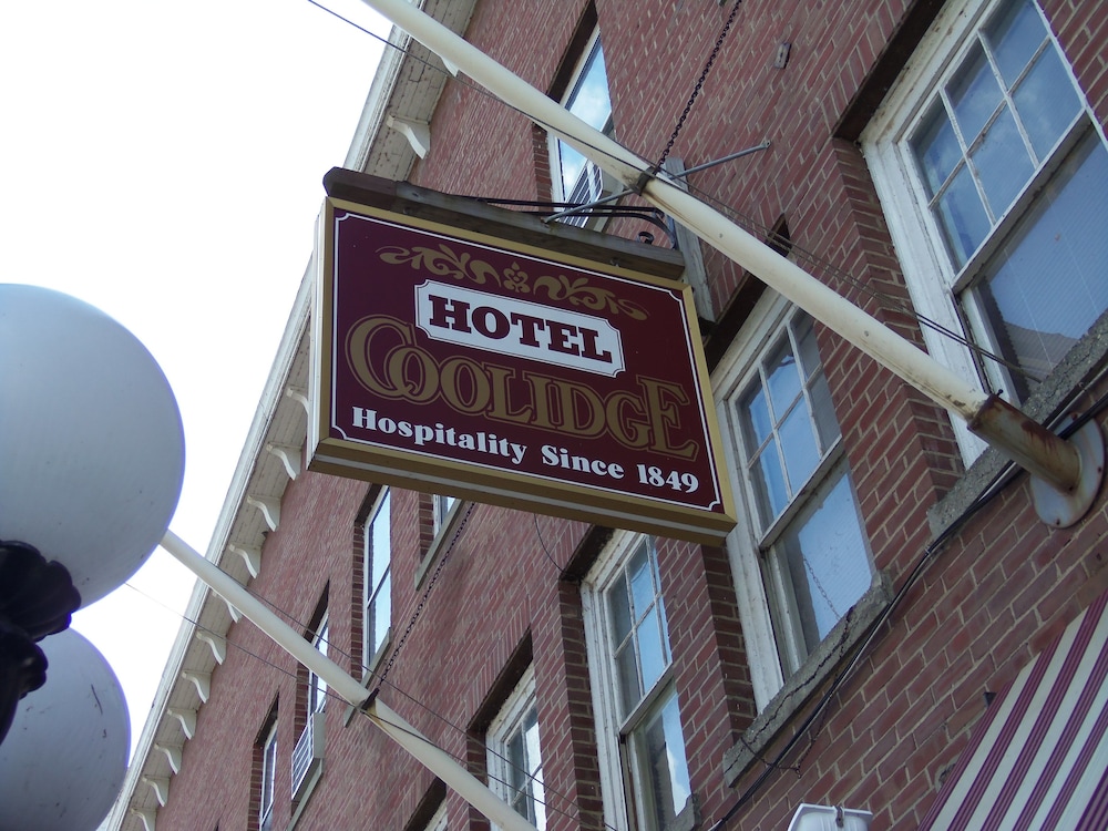 Hotel Coolidge 3/50