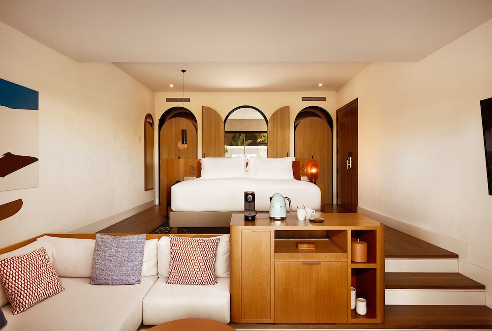 So Studio, King Bed, Terrace، SO/Sotogrande Spa & Golf Resort Hotel 2/5
