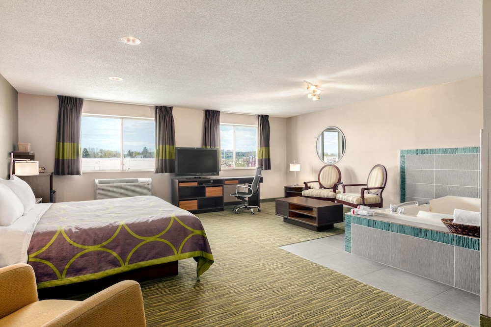 Super 8 by Wyndham Hanover 15/43