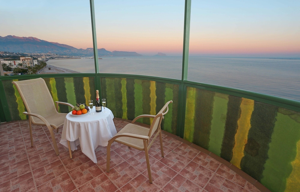 Hotel Kaktus Albir 57/67